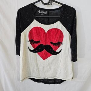 #0232 Mudd Girls 12 Heart Mustache Graphic Baseball Tee Open Back Lace Trim